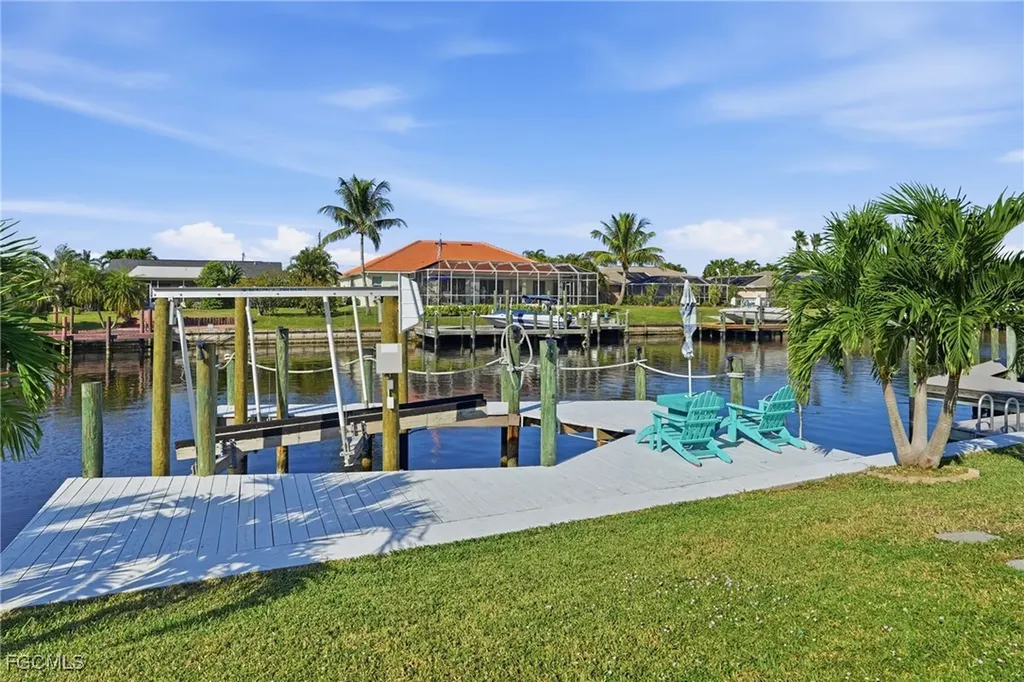 4714 SW 24th Place Cape Coral FL 33914