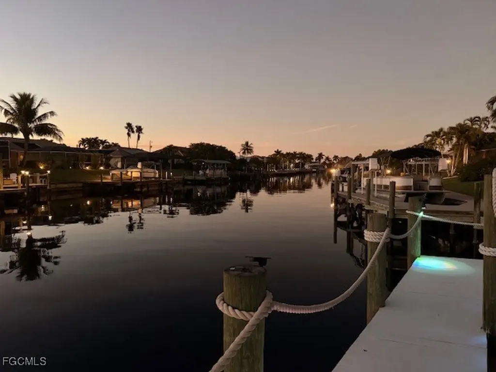 4714 SW 24th Place Cape Coral FL 33914