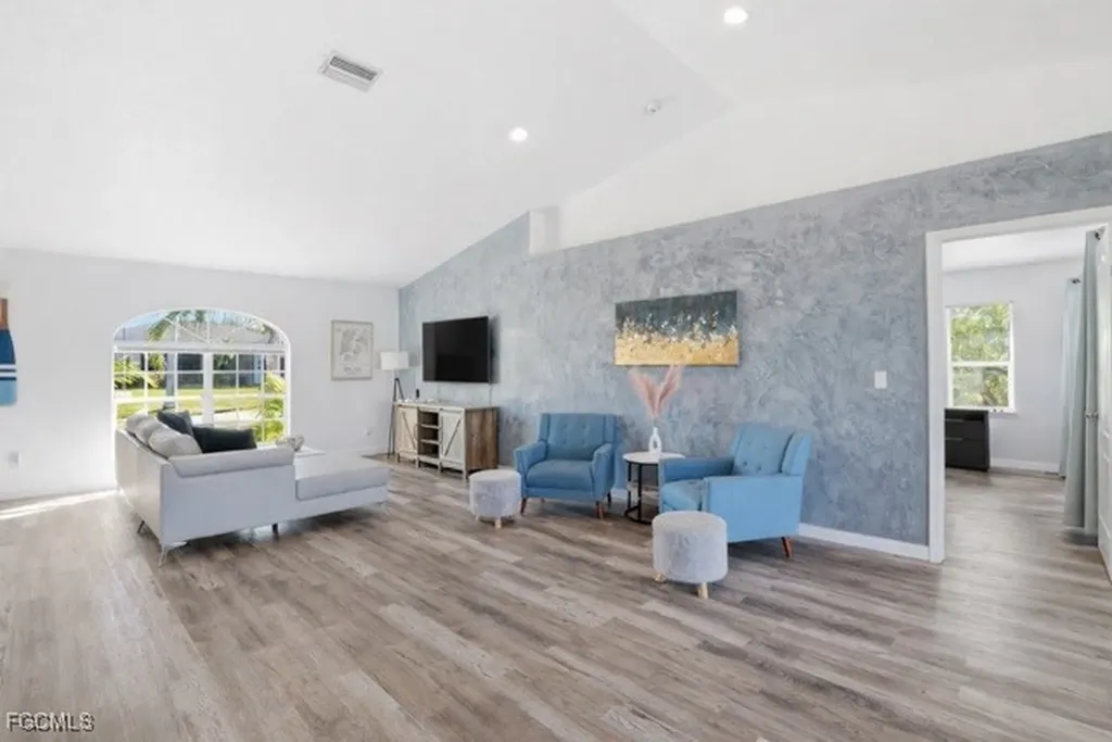 4714 SW 24th Place Cape Coral FL 33914