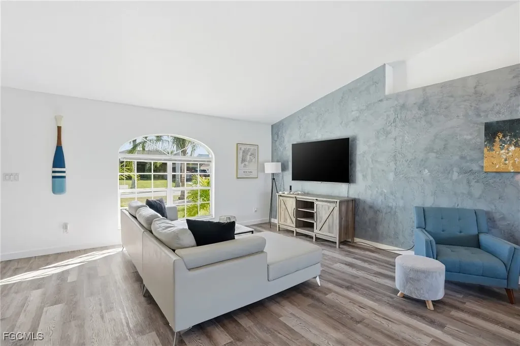 4714 SW 24th Place Cape Coral FL 33914