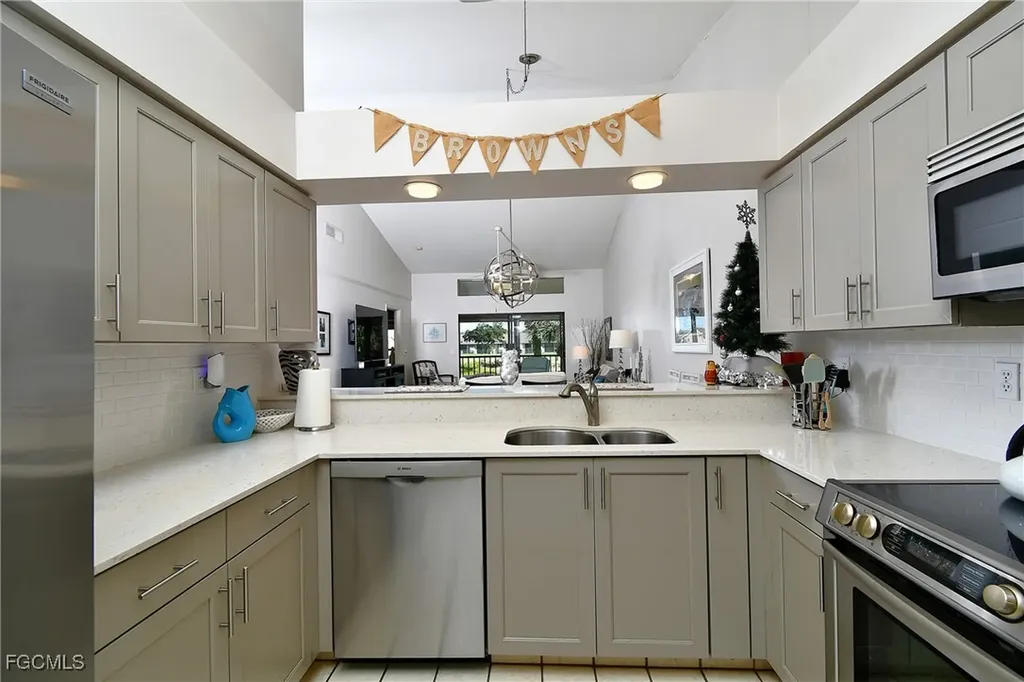 16351 Kelly Woods Drive Fort Myers FL 33908