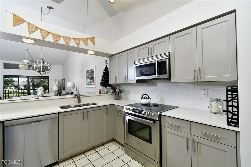 16351 Kelly Woods Drive Fort Myers FL 33908