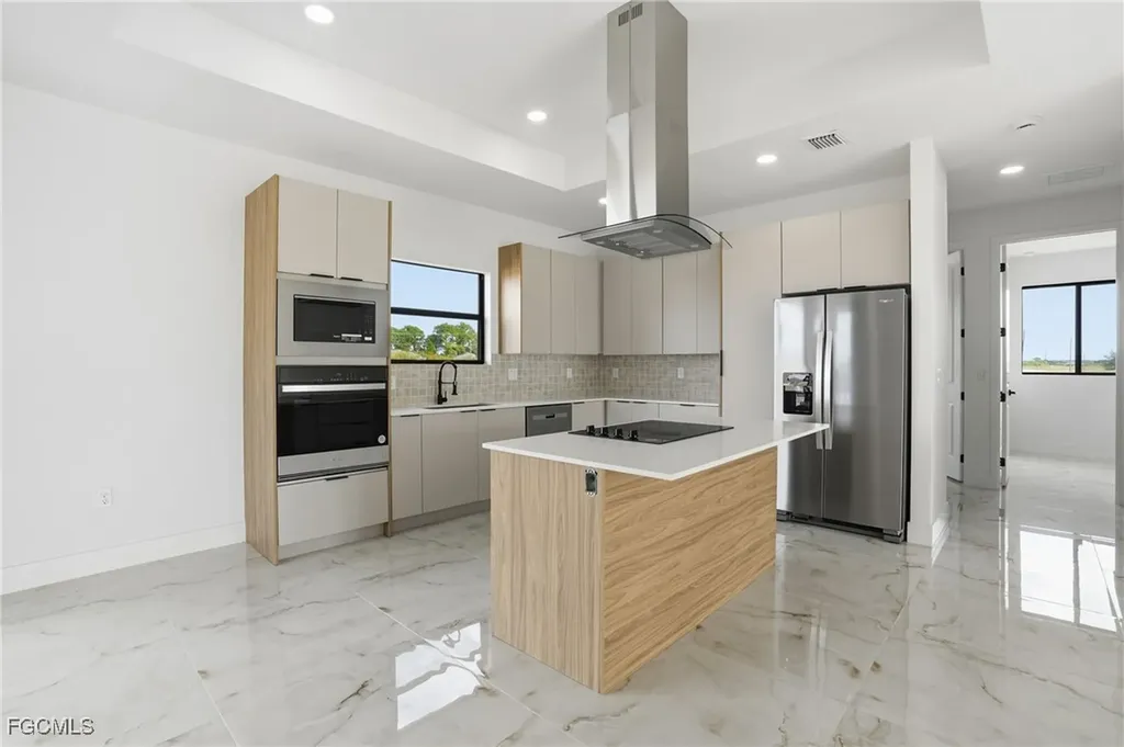 9027 Bamboo Circle Labelle FL 33935