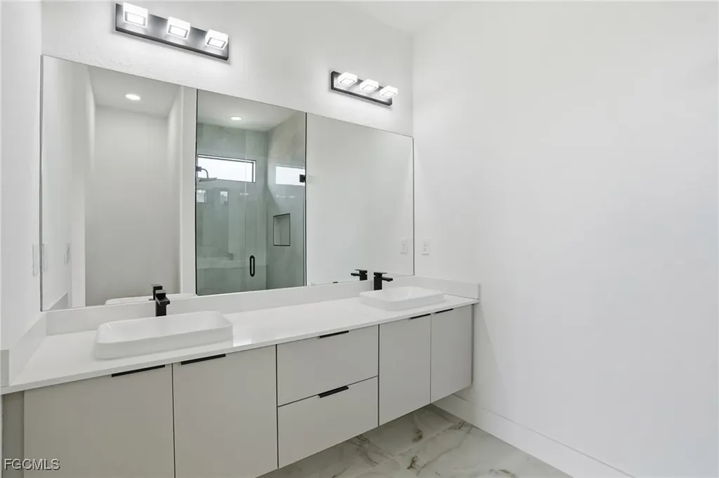 9027 Bamboo Circle Labelle FL 33935