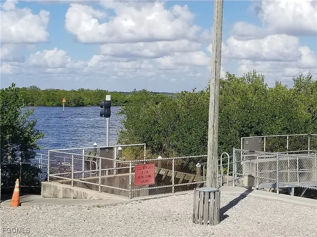 14143 South Bend Avenue Port Charlotte FL 33981