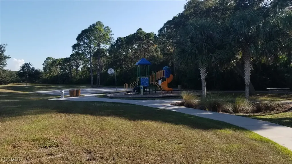 14143 South Bend Avenue Port Charlotte FL 33981