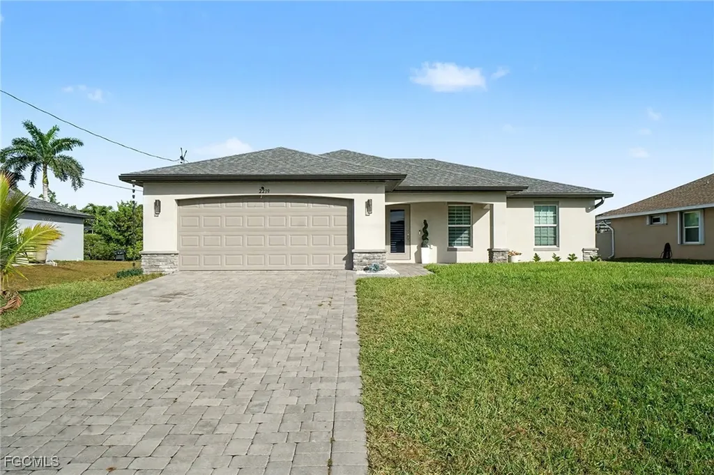 2219 NW 5th Street Cape Coral FL 33993