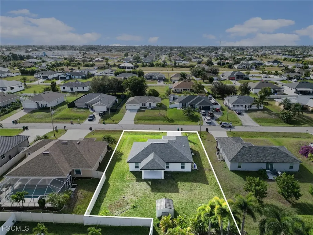 2219 NW 5th Street Cape Coral FL 33993