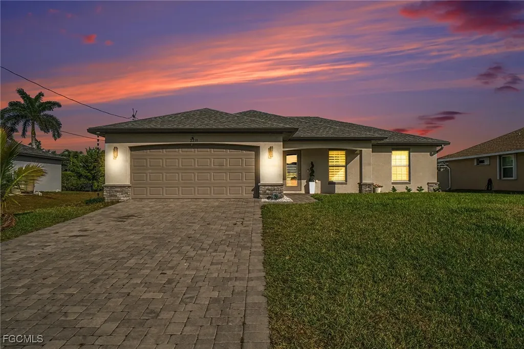 2219 NW 5th Street Cape Coral FL 33993