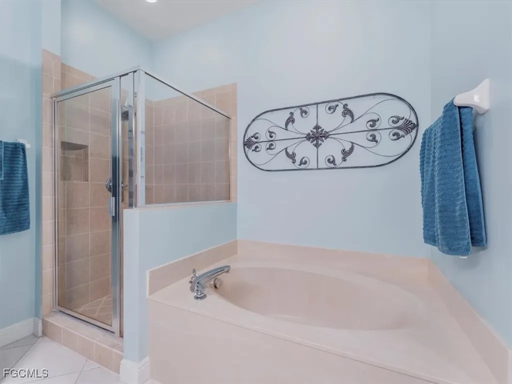 2745 1st Street Fort Myers FL 33916