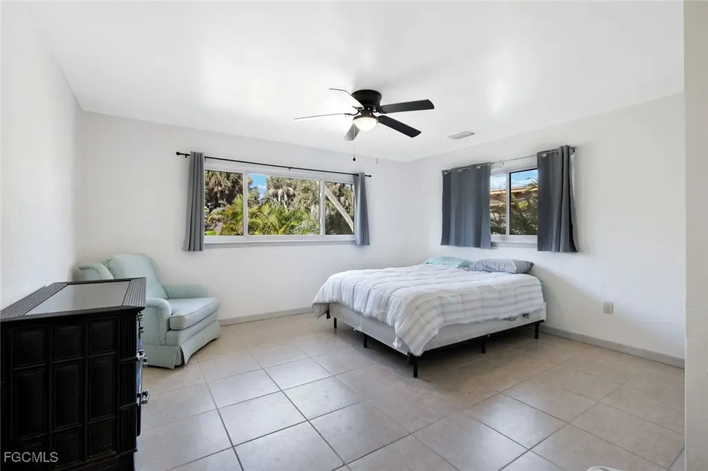 4619 Rue Bayou Sanibel FL 33957