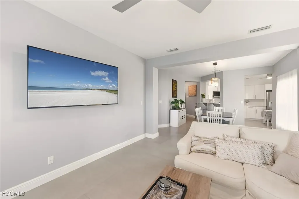 3570 Haldeman Creek Drive Naples FL 34112