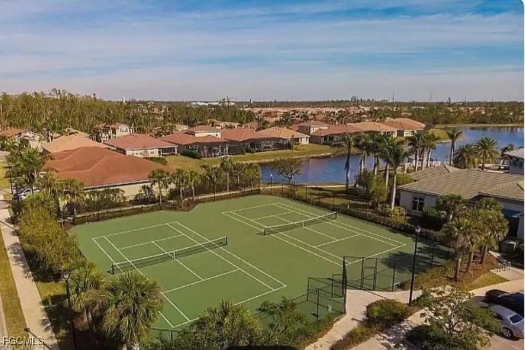 3905 Dunnster Court Fort Myers FL 33916