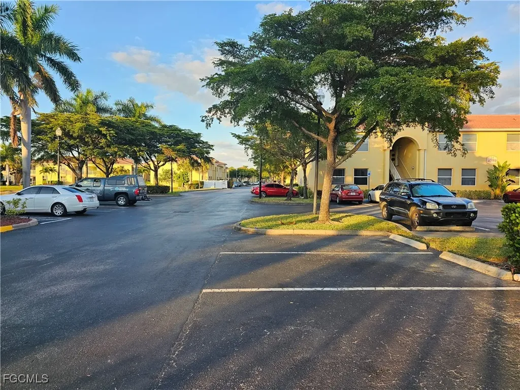 4104 Bellasol Circle Fort Myers FL 33916