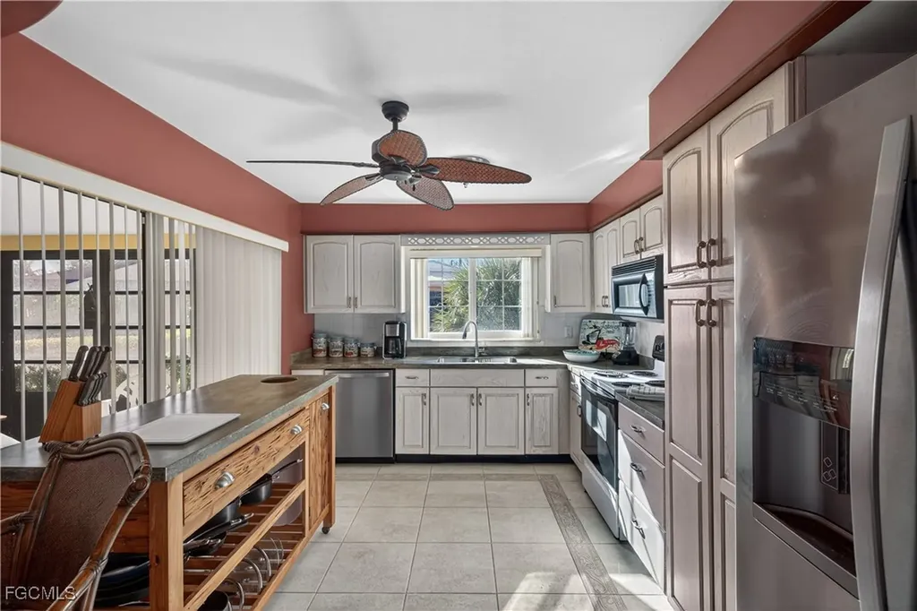 15321 Christine Way Fort Myers FL 33908