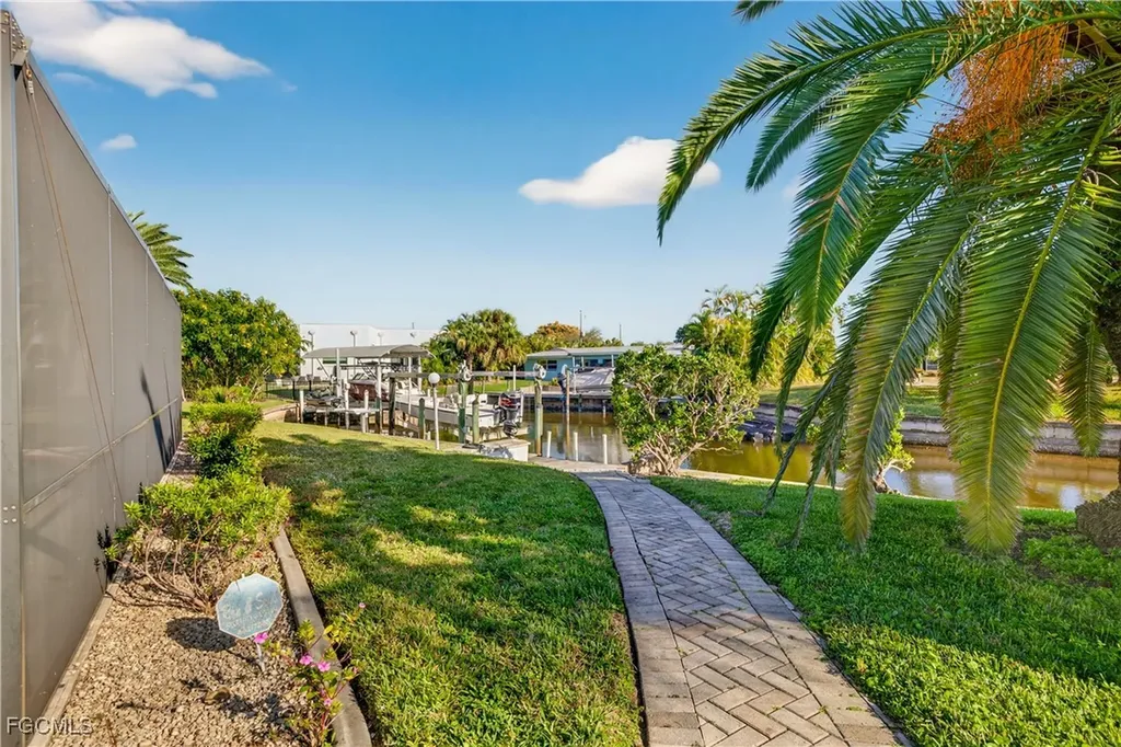 15321 Christine Way Fort Myers FL 33908