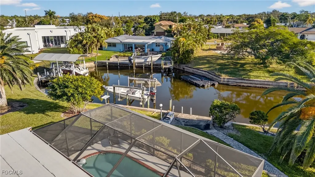 15321 Christine Way Fort Myers FL 33908