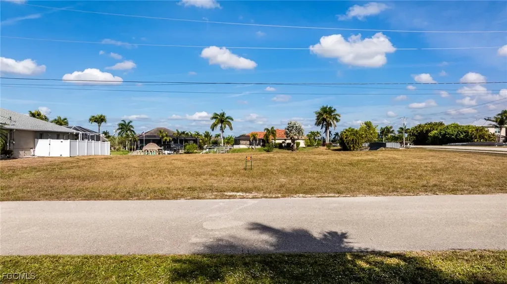 2503 SW 41st Street Cape Coral FL 33914