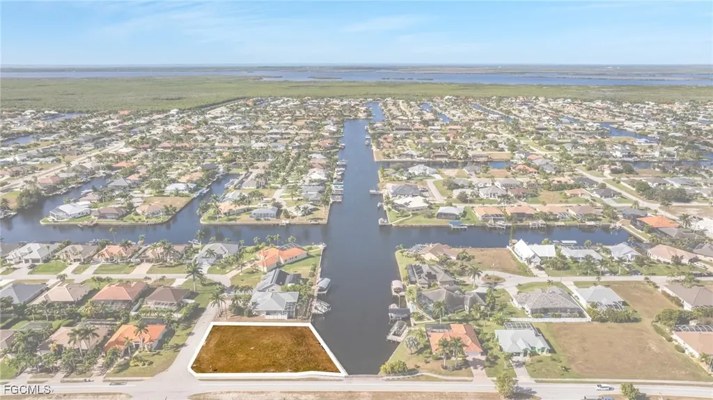 2503 SW 41st Street Cape Coral FL 33914