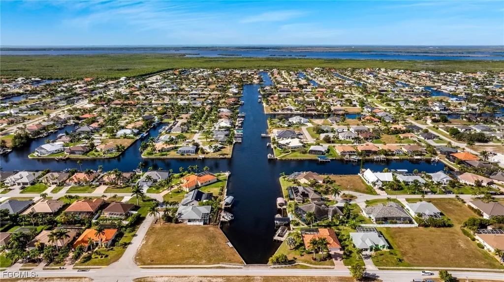 2503 SW 41st Street Cape Coral FL 33914