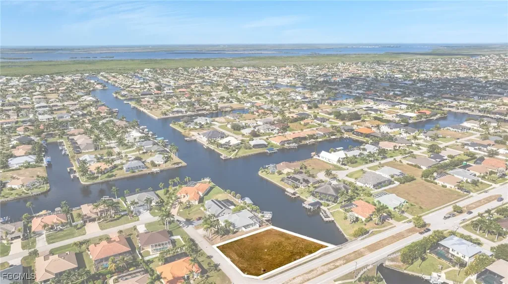 2503 SW 41st Street Cape Coral FL 33914