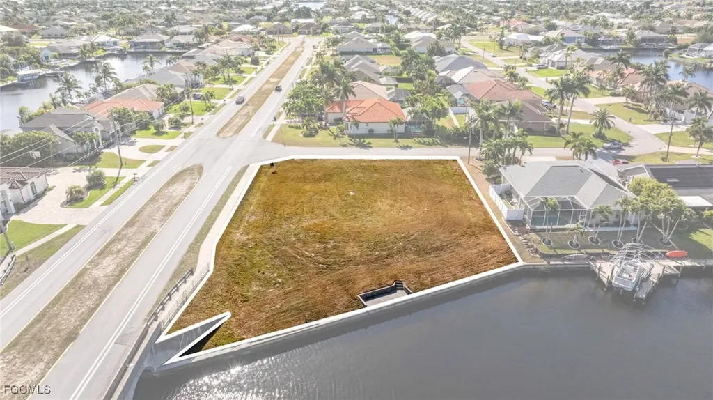 2503 SW 41st Street Cape Coral FL 33914