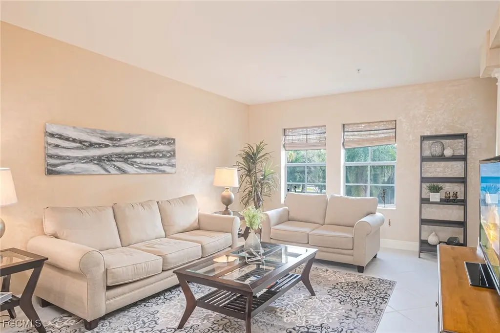 2080 W 1st Street Fort Myers FL 33901