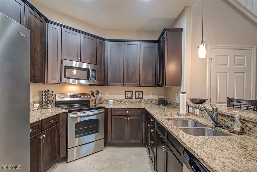 8752 Javiera Way Fort Myers FL 33912
