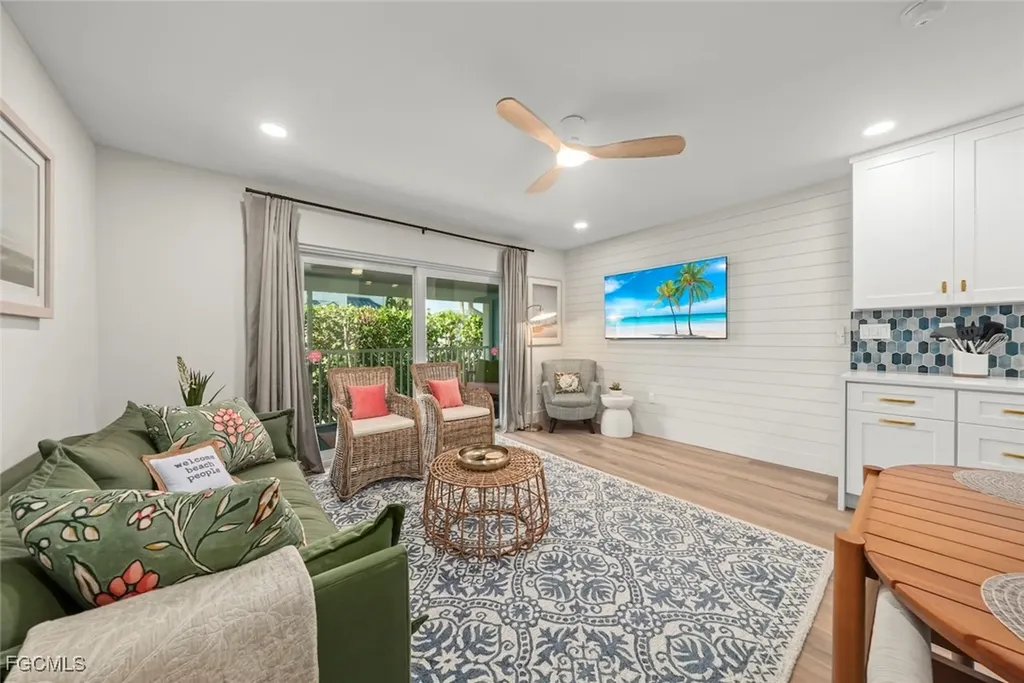 409 E Gulf Drive Sanibel FL 33957