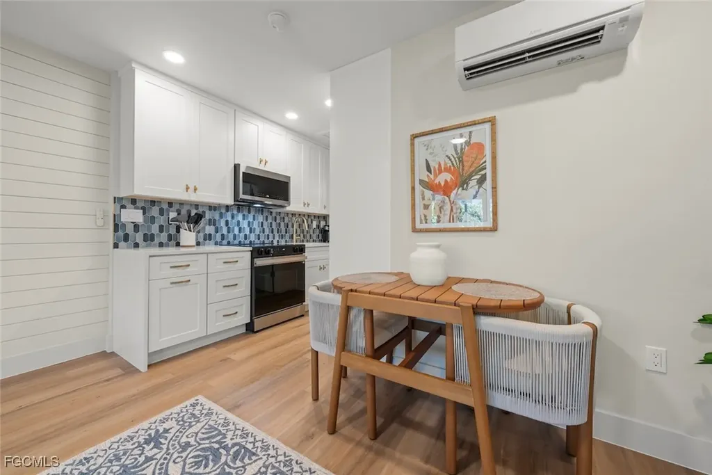 409 E Gulf Drive Sanibel FL 33957