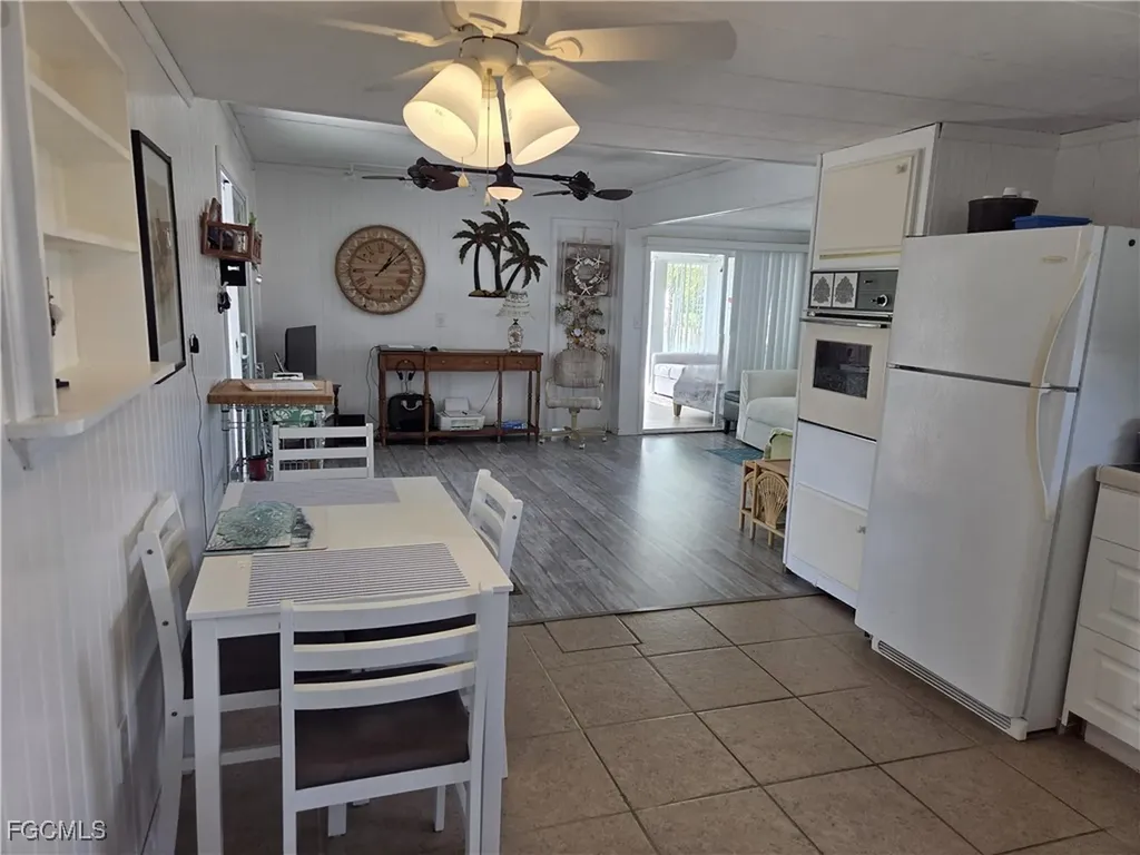 629 Vista Drive North Fort Myers FL 33917