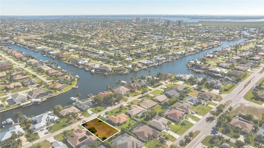 5010 SW 20th Place Cape Coral FL 33914