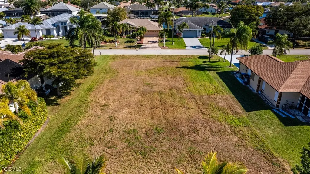 5010 SW 20th Place Cape Coral FL 33914