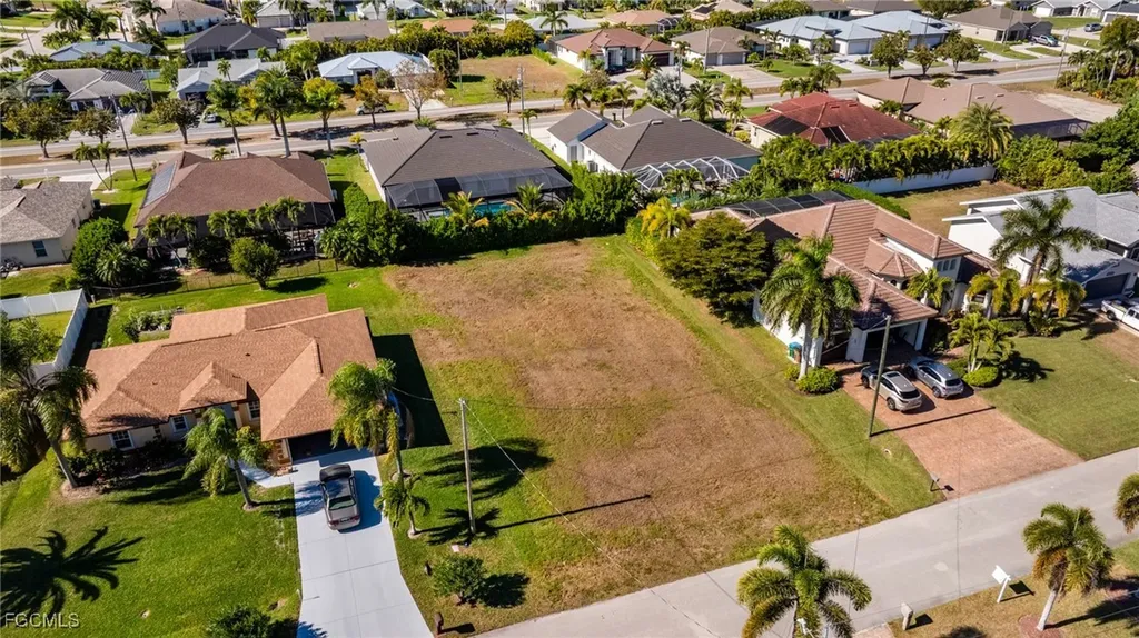 5010 SW 20th Place Cape Coral FL 33914