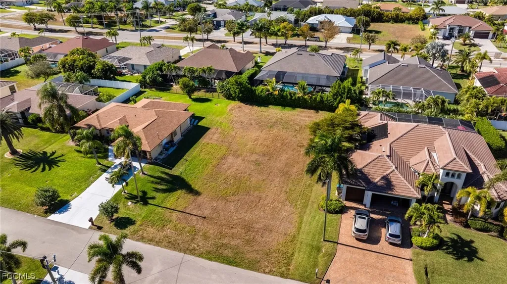 5010 SW 20th Place Cape Coral FL 33914