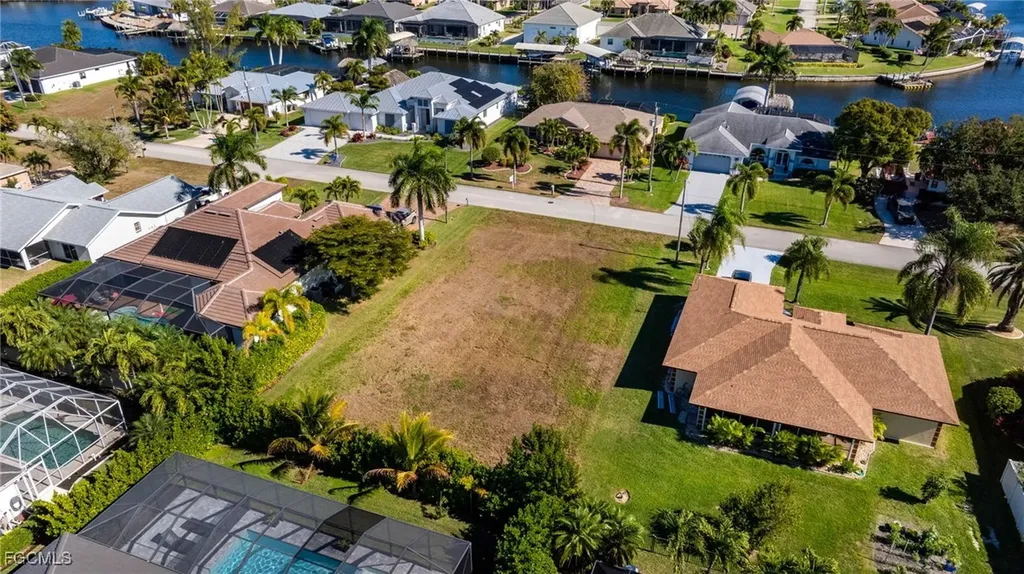 5010 SW 20th Place Cape Coral FL 33914