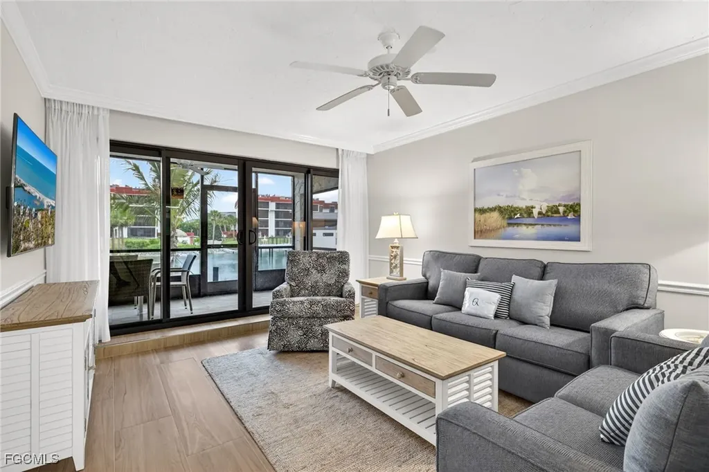 2445 W Gulf Drive Sanibel FL 33957