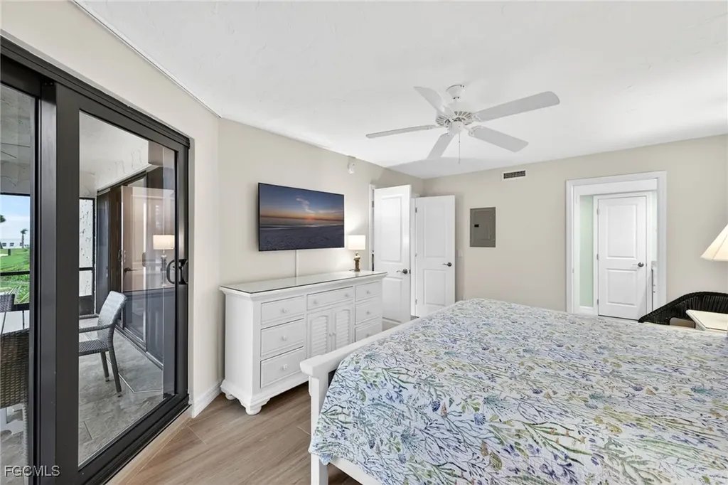 2445 W Gulf Drive Sanibel FL 33957