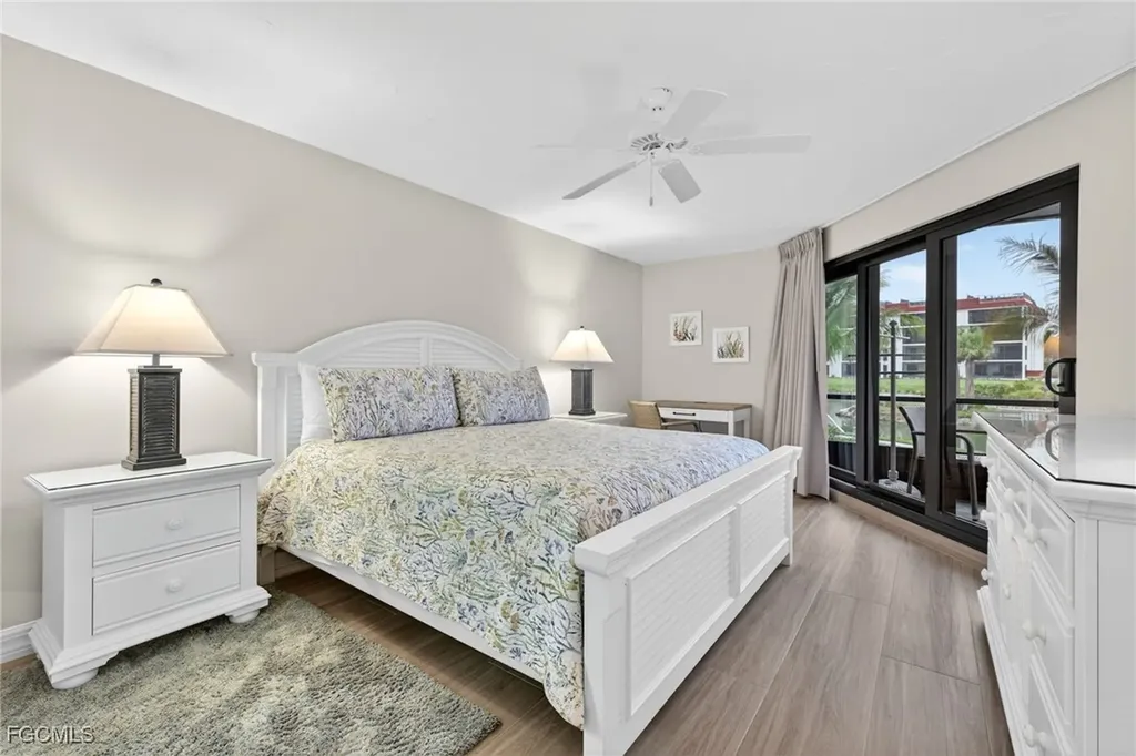 2445 W Gulf Drive Sanibel FL 33957