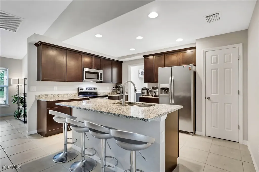 2729 SW 12th Avenue Cape Coral FL 33914