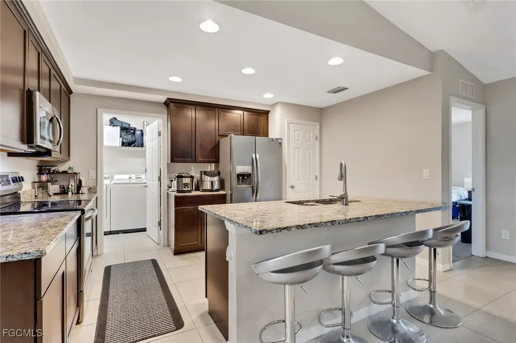 2729 SW 12th Avenue Cape Coral FL 33914