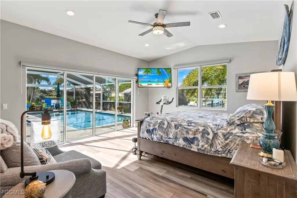 3122 SE 18th Place Cape Coral FL 33904