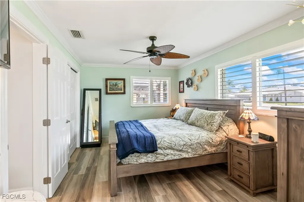 3122 SE 18th Place Cape Coral FL 33904