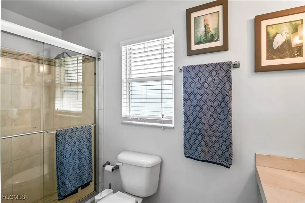 3122 SE 18th Place Cape Coral FL 33904