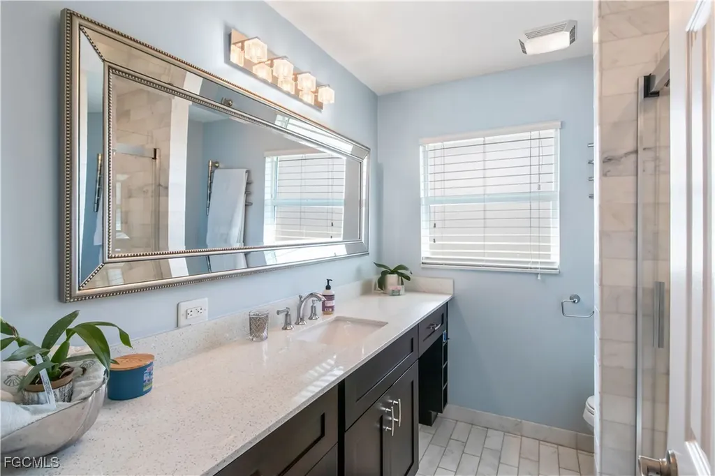 3122 SE 18th Place Cape Coral FL 33904