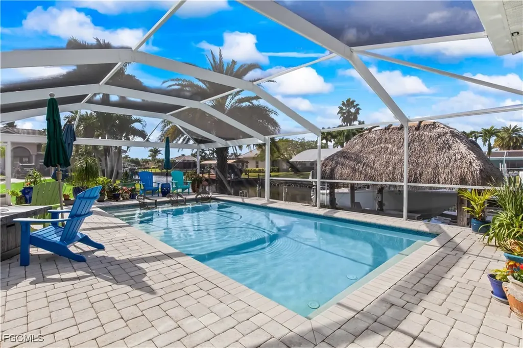 3122 SE 18th Place Cape Coral FL 33904