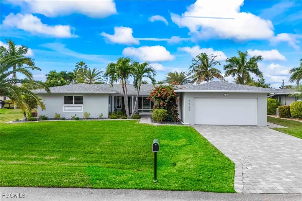 3122 SE 18th Place Cape Coral FL 33904