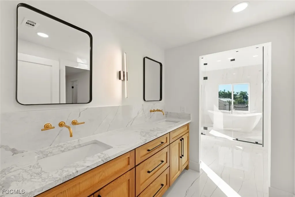 505 Kinzie Island Court Sanibel FL 33957