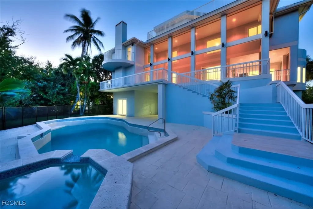 505 Kinzie Island Court Sanibel FL 33957