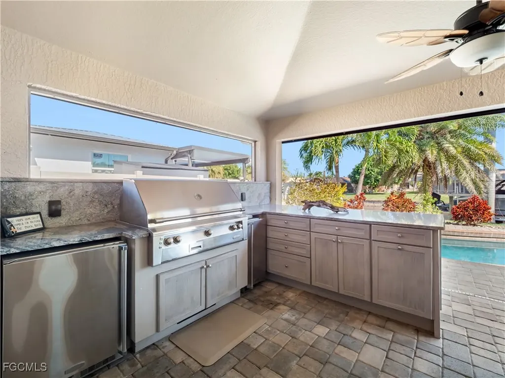 3109 SE 18th Place Cape Coral FL 33904